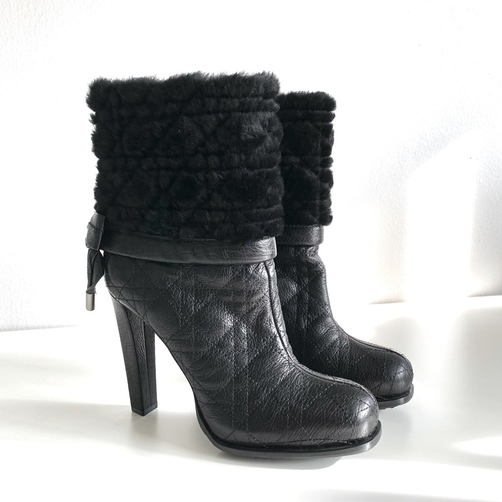 DIOR BLACK BOOTS